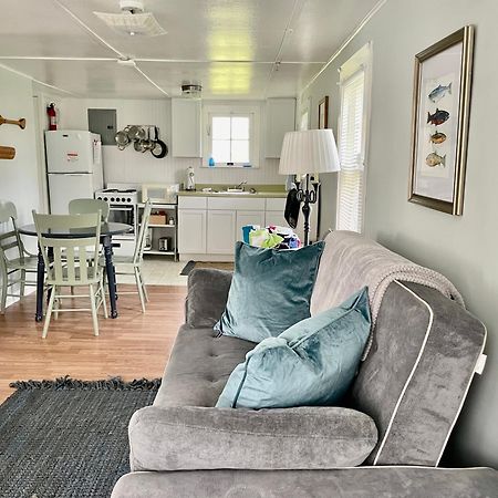 Drop Anchor Cottages And Lake House 滨湖杰尼瓦 外观 照片